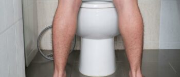 5 Ways Your Urine Is Telling You That Something Is Wrong With Your Body