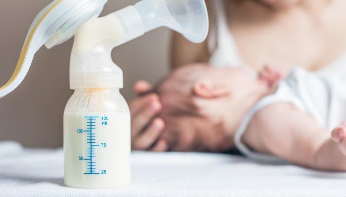 bubbles in breast milk while pumping