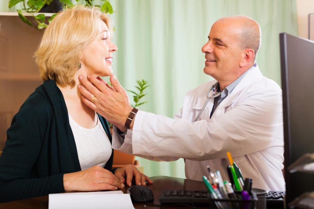 how much does a thyroid surgery cost