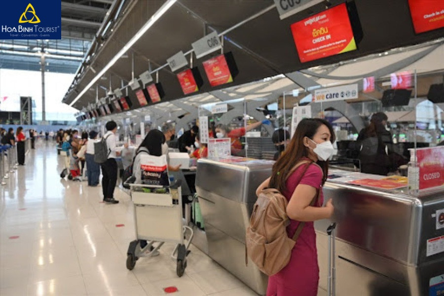 Đổi tiền tại sân bay Bangkok